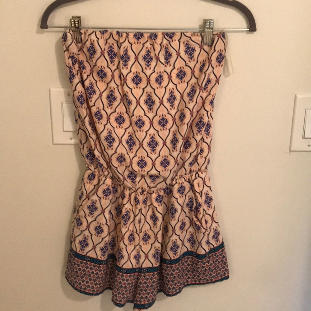 Strapless romper